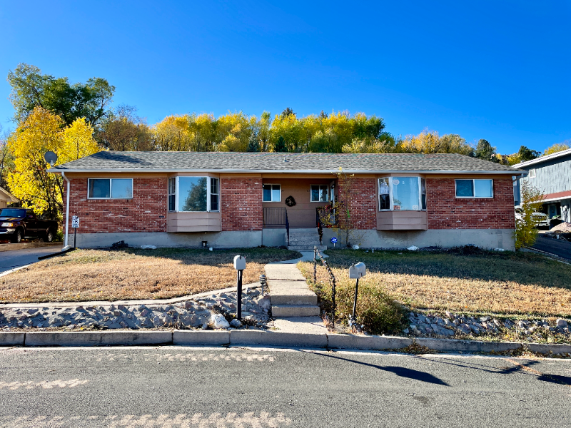 47 Newport Cir in Colorado Springs, CO - Foto de edificio