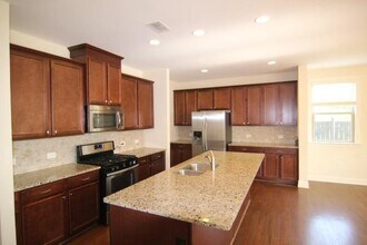8305 Harlond Way in Suwanee, GA - Building Photo - Building Photo