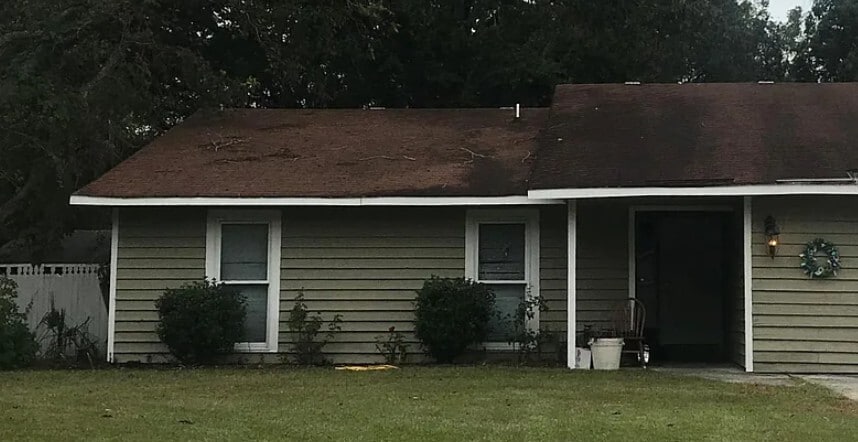 502 Upland Pl in Mount Pleasant, SC - Foto de edificio