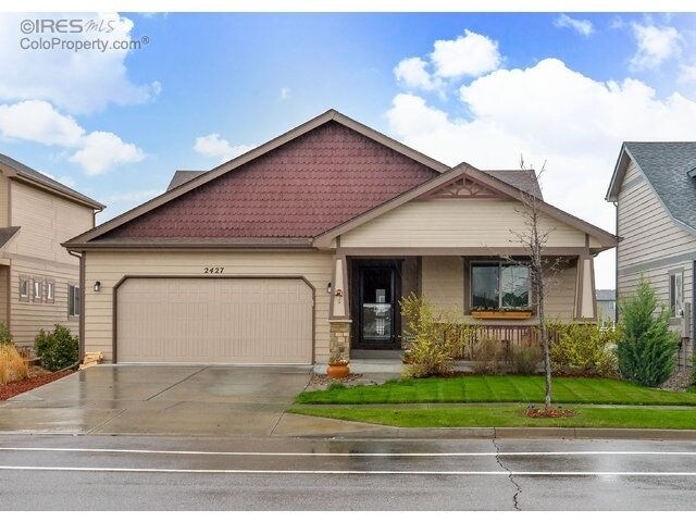 2427 Maple Hill Dr in Fort Collins, CO - Building Photo