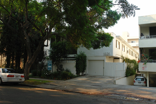 1829 Malcolm Ave in Los Angeles, CA - Building Photo - Building Photo