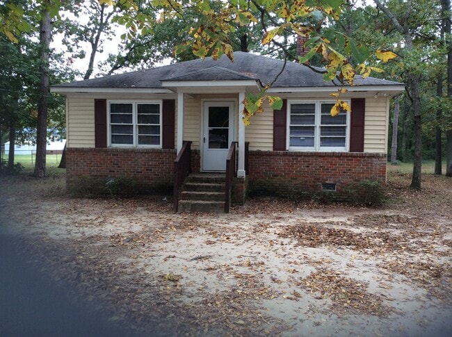 property at 17 Sharolyn St