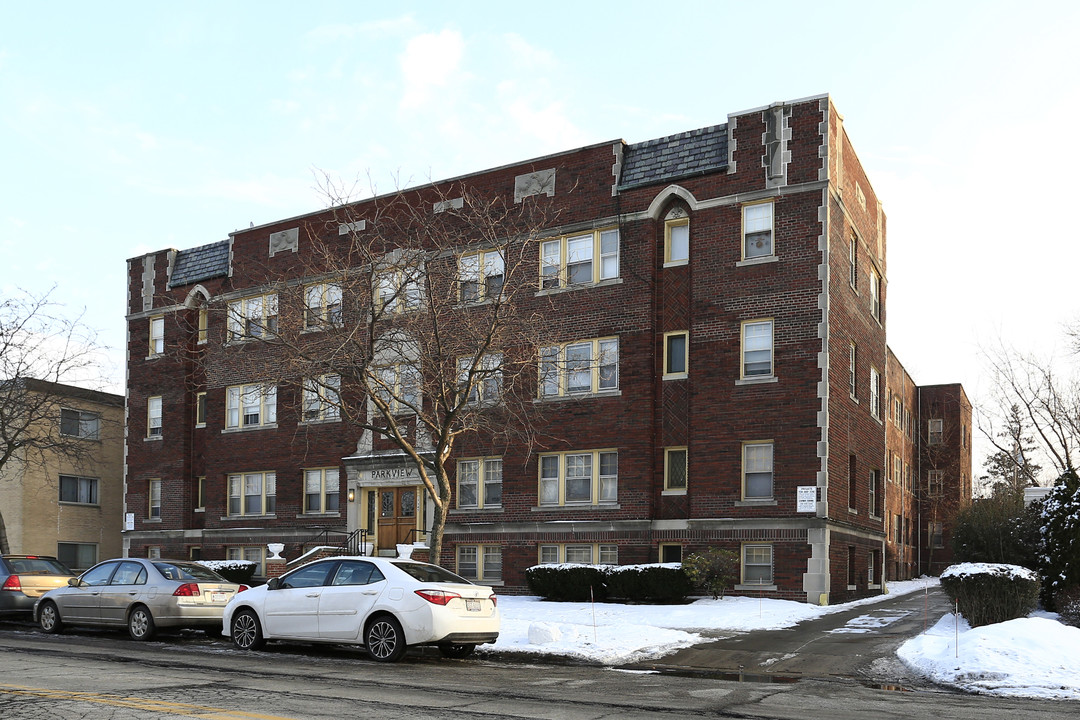 Parkview Apartments in Lakewood, OH - Foto de edificio