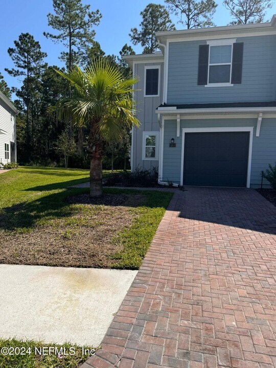 362 Belfort Ct in St. Augustine, FL - Building Photo