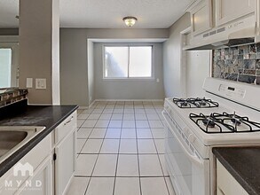 1203 Picardie Dr in San Antonio, TX - Building Photo - Building Photo