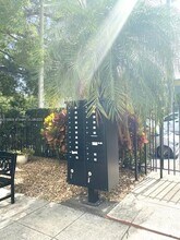 1525 Meridian Ave in Miami Beach, FL - Building Photo - Building Photo