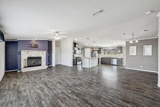 10801 Bradshaw Rd in Austin, TX - Building Photo - Building Photo