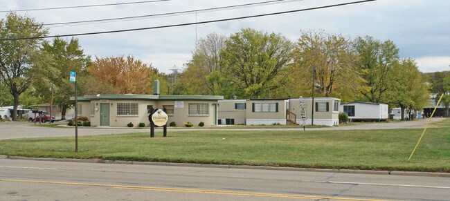 Village Park Community in Dayton, OH - Building Photo - Building Photo