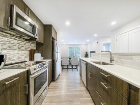 133 S 46th St in Philadelphia, PA - Building Photo
