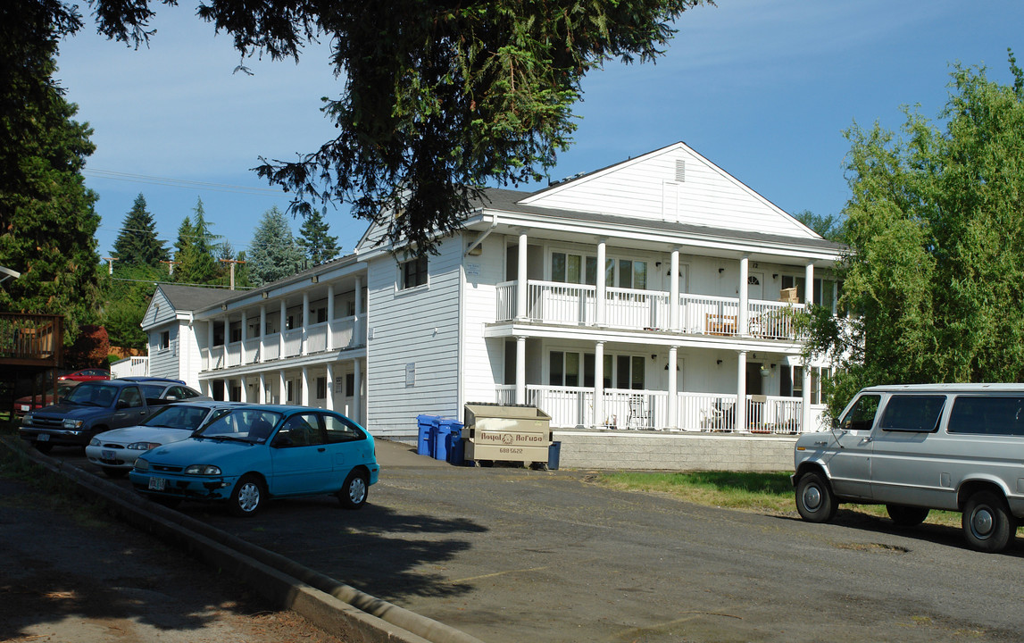 Willamette in Eugene, OR - Building Photo