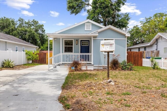 property at 1010 E Flora St