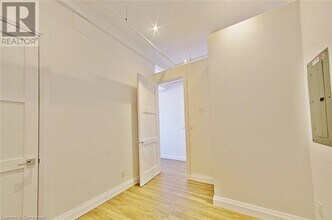 220 Dundurn St S in Hamilton, ON - Building Photo - Building Photo