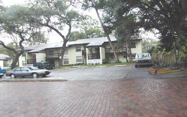 380 2nd Ave N in Safety Harbor, FL - Building Photo