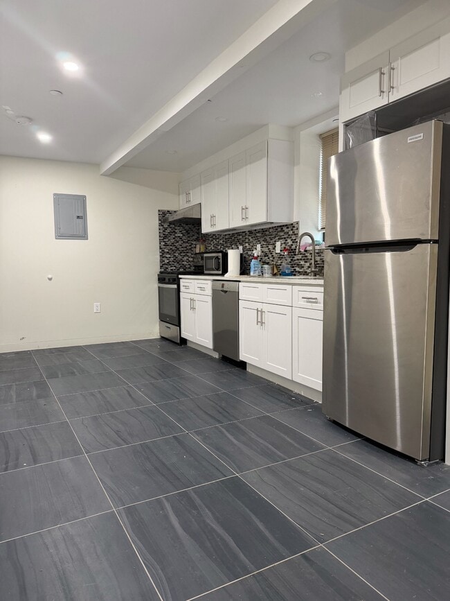 3641 Johnson Ave in Bronx, NY - Building Photo - Building Photo