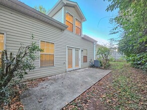 857 Ashley Michelle Ct in Knoxville, TN - Building Photo - Building Photo