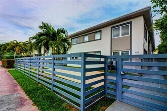 1035 Euclid Ave in Miami Beach, FL - Building Photo - Building Photo