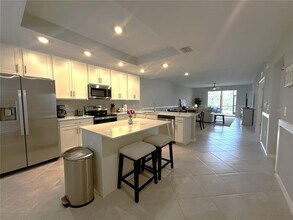14221 Heritage Landing Blvd in Punta Gorda, FL - Building Photo - Building Photo