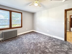 231 N Cleveland Ave in Hagerstown, MD - Building Photo - Building Photo