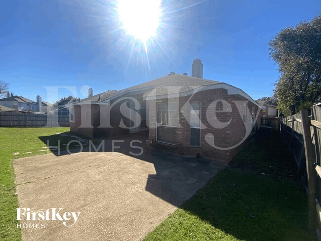 property at 5309 Tennis Villa Dr