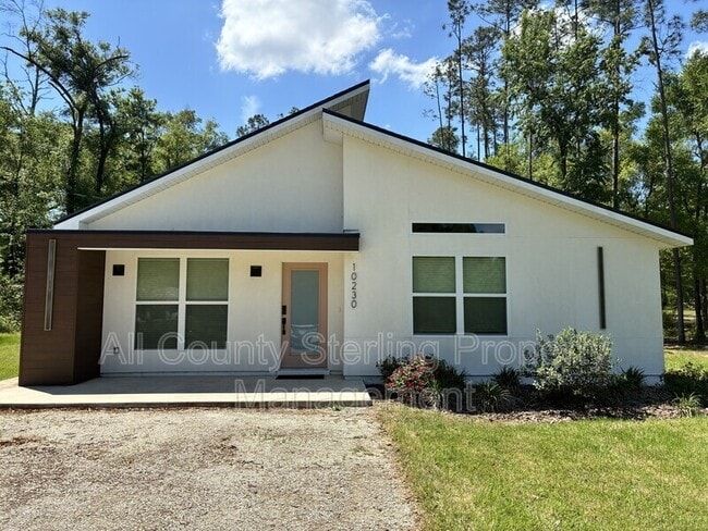 property at 10230 NE 72nd St