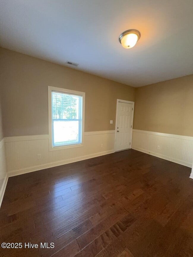115 Sanders St in Jacksonville, NC - Building Photo - Building Photo