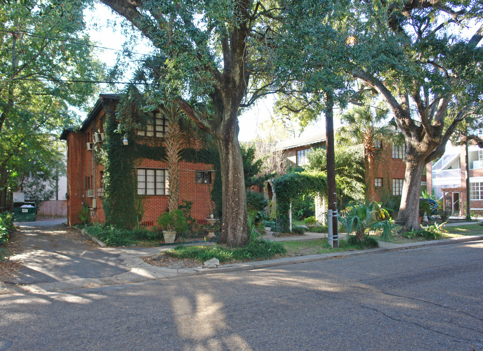 108 Chatham St in Mobile, AL - Building Photo