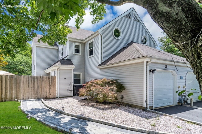 property at 9 Frost Ct
