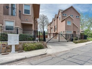 4519 Lafayette St in Dallas, TX - Building Photo - Building Photo