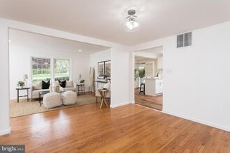 16742 Ridge Rd in Upperco, MD - Building Photo - Building Photo