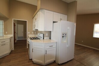 1238 Darlene Ct in Redlands, CA - Building Photo - Building Photo