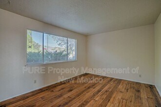 901 Alice Ct NE in Albuquerque, NM - Building Photo - Building Photo