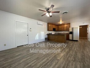 2030 Humboldt Rd in Chico, CA - Building Photo - Building Photo