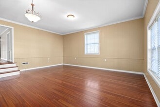 329 Donna Dr in Hopkinsville, KY - Building Photo - Building Photo