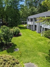10 Wild Oaks Rd in Goldens Bridge, NY - Building Photo - Building Photo