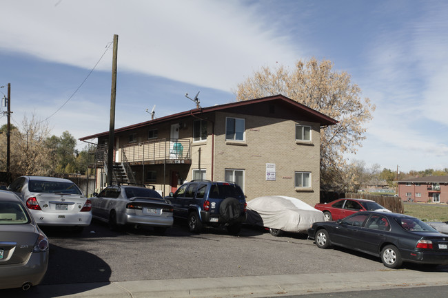 Fenton Street Apartments in Lakewood, CO - Building Photo - Building Photo