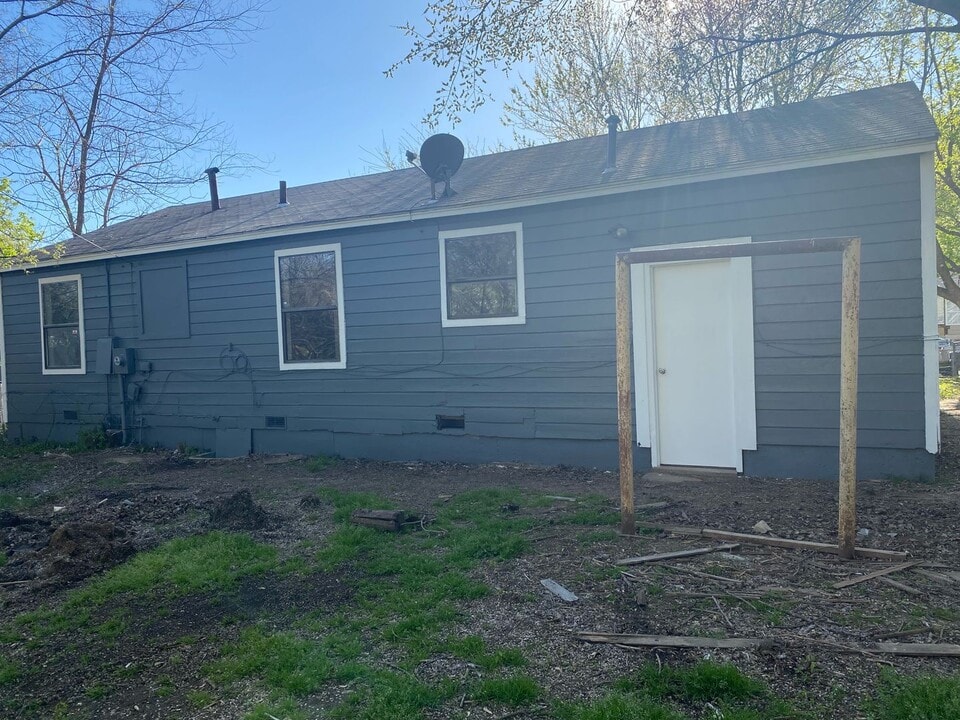 4665 N Main St in Tulsa, OK - Building Photo