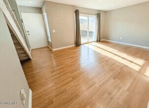 28713 Conejo View Dr in Agoura Hills, CA - Building Photo - Building Photo