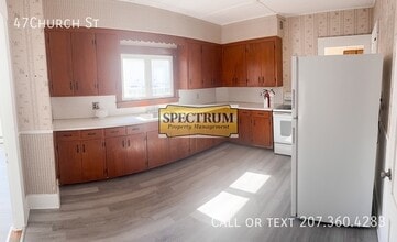 47 Church St in Oakland, ME - Building Photo - Building Photo