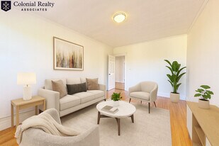 1848 Commonwealth Ave in Boston, MA - Building Photo