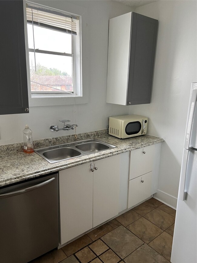 property at 5105 Crawford St