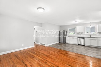 7223 Mohawk St in Westland, MI - Building Photo - Building Photo