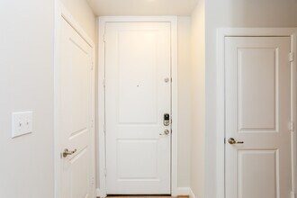 300 St Joseph Pkwy in Houston, TX - Building Photo - Building Photo