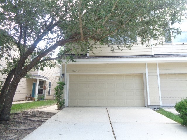 property at 17631 Kennesaw Mountain Ln