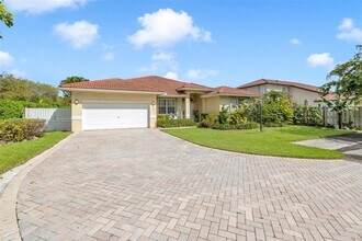 15991 SW 150th St in Miami, FL - Building Photo - Building Photo