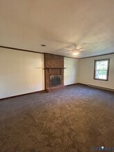 14608 Jefferson Ave in Chester, VA - Building Photo - Building Photo