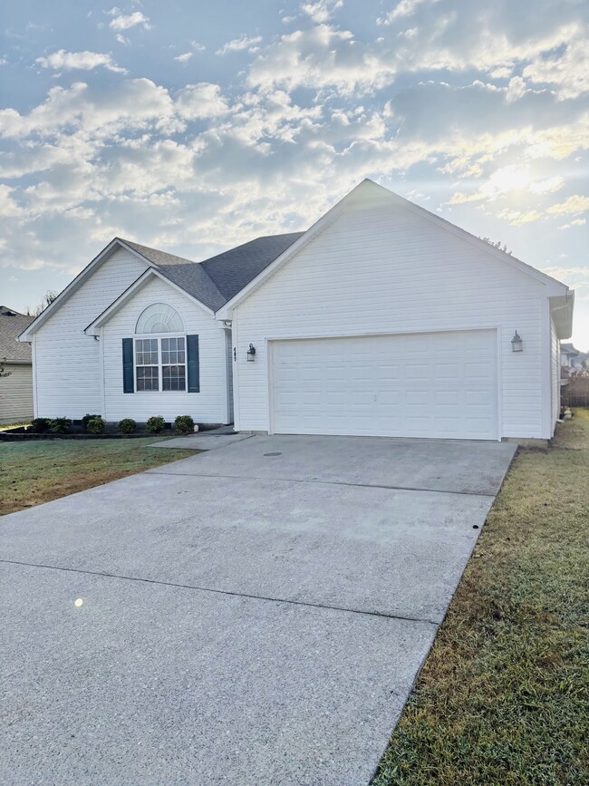 property at 409 Cedar Hollow Dr