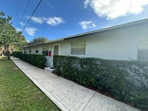 502 S K St in Lake Worth Beach, FL - Foto de edificio - Building Photo
