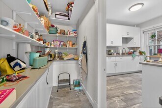 805 Washington St in Brookline, MA - Building Photo - Building Photo