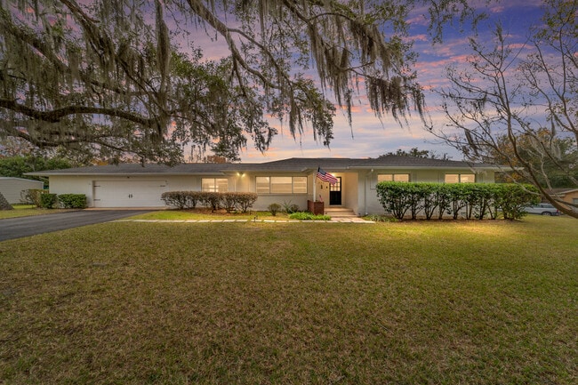 711 SE 40th Ave in Ocala, FL - Building Photo - Building Photo