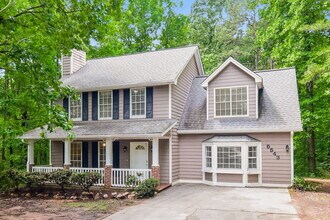 5543 Dorsett Shoals Rd in Douglasville, GA - Building Photo - Building Photo